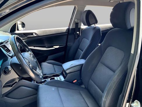Used 2016 Hyundai Tucson Sport FWD image 8