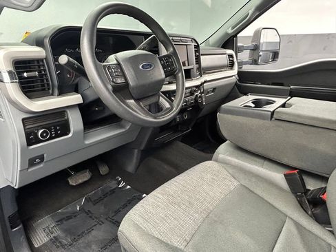 Used 2024 Ford F250 XLT AWD/4WD image 48