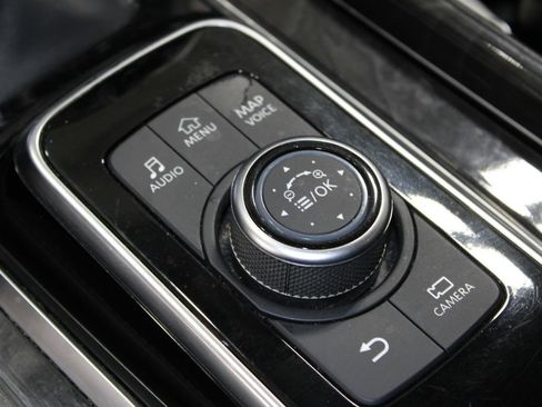 Used 2024 INFINITI QX80 Luxe image 46