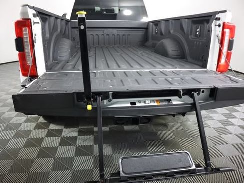 Certified 2024 Ford F350 Lariat AWD/4WD image 39