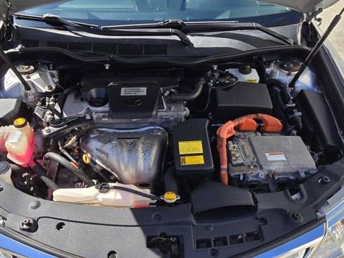 Used 2012 Toyota Camry XLE w/ Leather Pkg FWD image 38