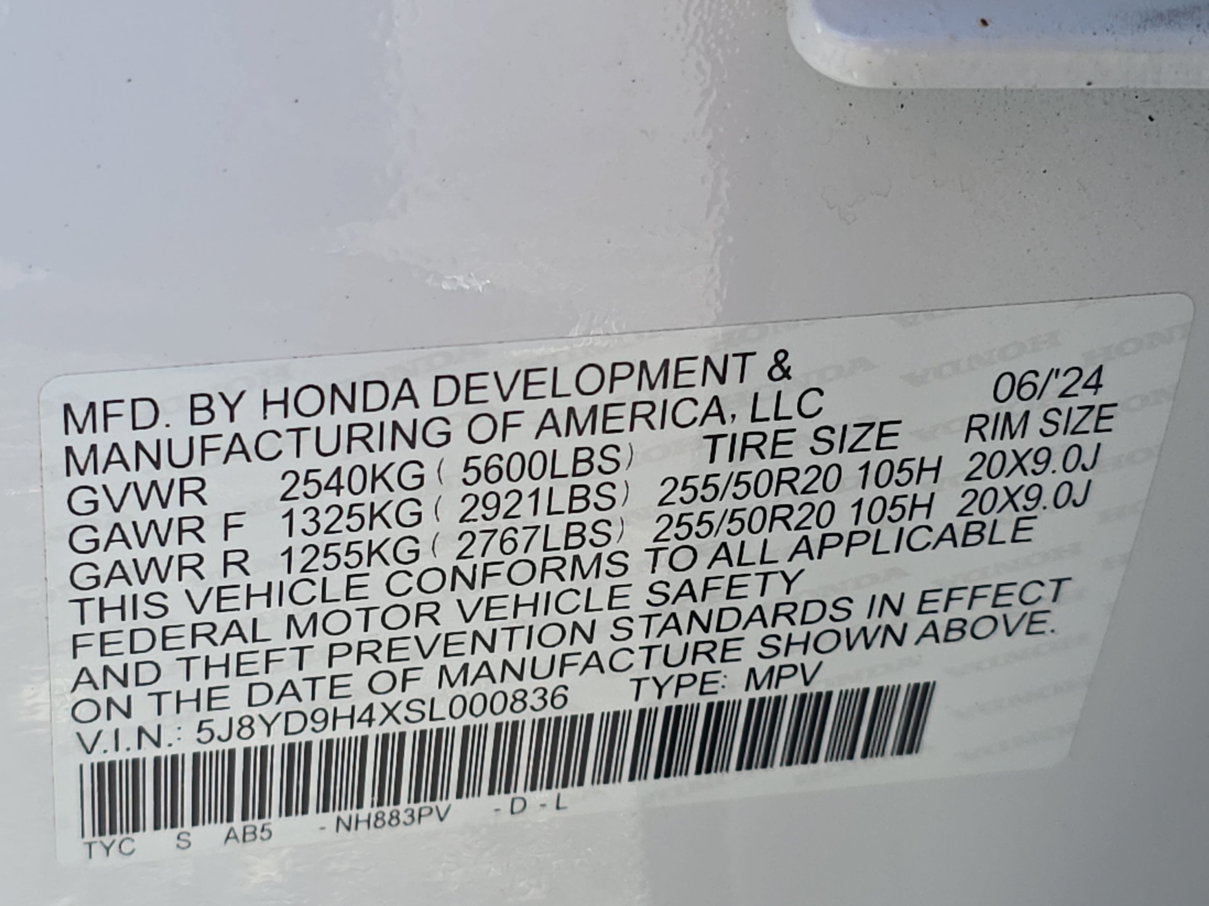 Certified 2025 Acura MDX w/ Technology Package FWD image 36