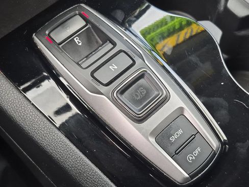 Used 2019 Honda Pilot Touring image 24