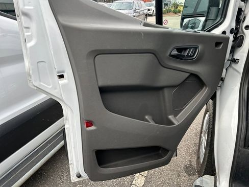 Used 2024 Ford Transit 250 Low Roof w/ Exterior Upgrade Package image 9