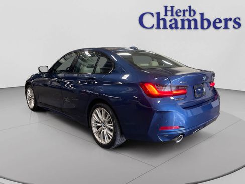 Used 2023 BMW 330i xDrive Sedan w/ Driving Assistance Package AWD/4WD image 3