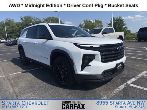 Used 2025 Chevrolet Traverse LT w/ Midnight/Sport Edition AWD/4WD image 1