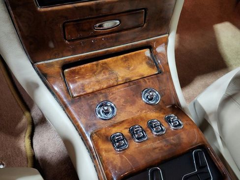 Used 1999 Rolls-Royce Silver Seraph RWD image 20