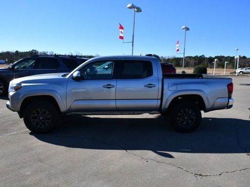 Used 2023 Toyota Tacoma SR5 image 2