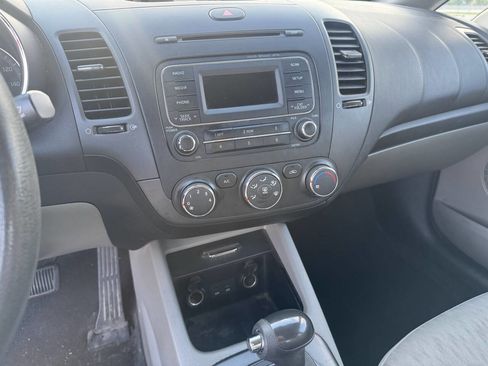 Used 2015 Kia Forte LX image 19