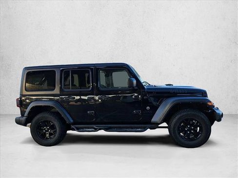 Used 2021 Jeep Wrangler Unlimited Sport image 4