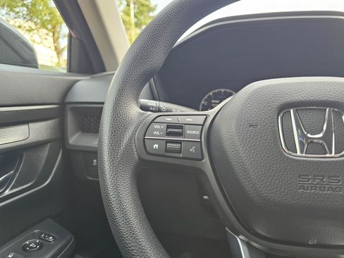 Certified 2025 Honda CR-V LX image 34