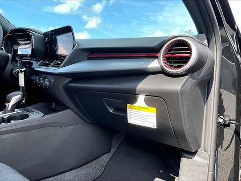 New 2026 Chevrolet Trax RS w/ Driver Confidence Package FWD image 27