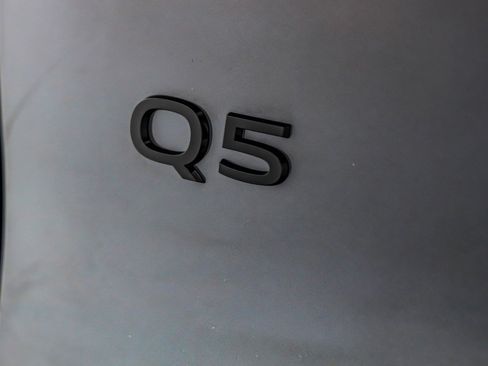 New 2025 Audi Q5 Premium Plus image 9