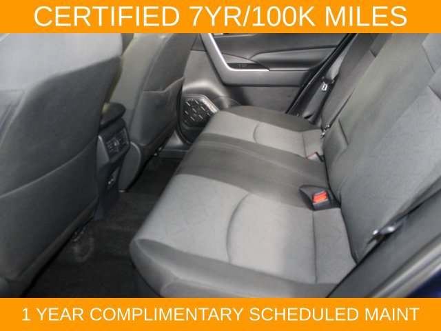 Used 2025 Toyota RAV4 XLE AWD/4WD image 14