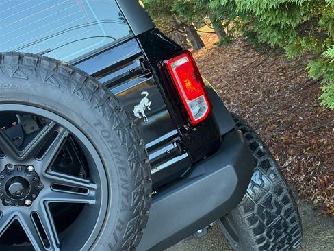 Used 2025 Ford Bronco 4-Door image 25