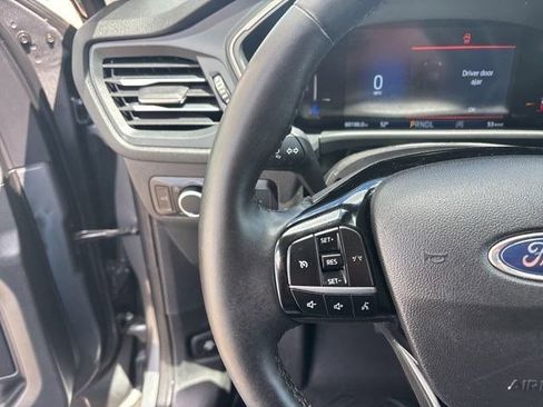 Used 2023 Ford Escape Active AWD/4WD image 16