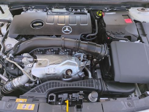 Used 2022 Mercedes-Benz CLA 250 image 22