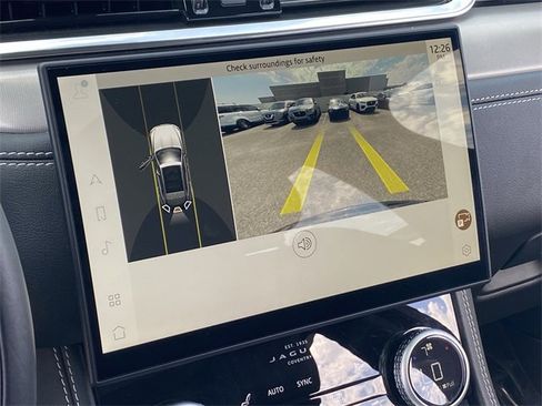 Used 2025 Jaguar F-PACE R-Dynamic S image 15