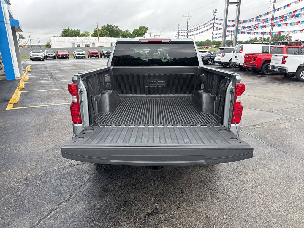 Used 2025 Chevrolet Silverado 1500 LT RWD image 6