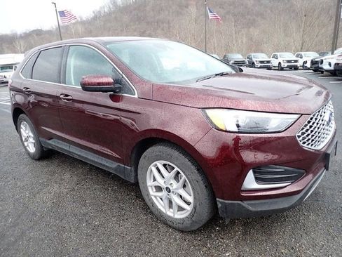 Used 2024 Ford Edge SEL image 10