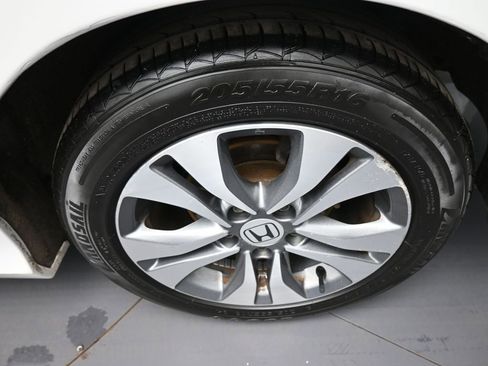 Used 2019 Honda Civic LX image 15