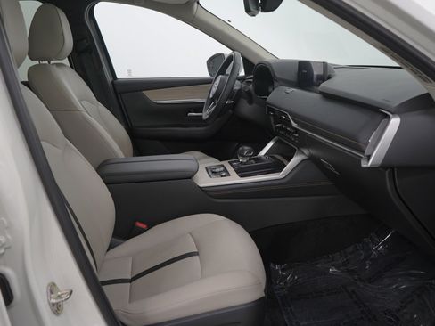 Certified 2024 MAZDA CX-90 Plug-In Hybrid w/ Premium Pkg image 13