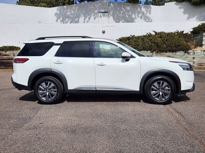 Used 2025 Nissan Pathfinder SV