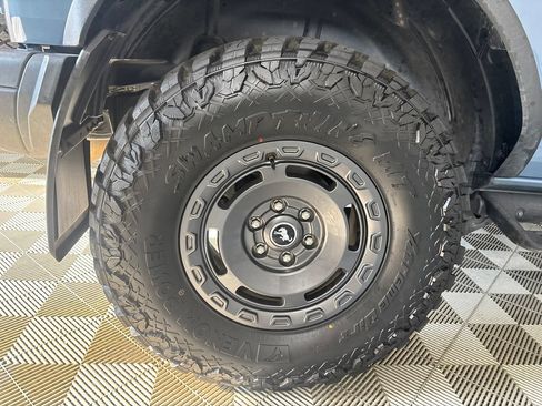 Used 2024 Ford Bronco Everglades AWD/4WD image 33
