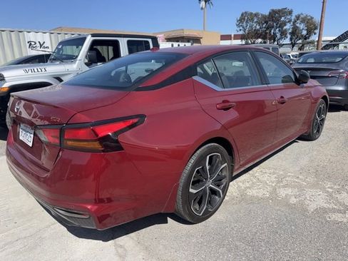 Used 2025 Nissan Altima 2.5 SR image 5