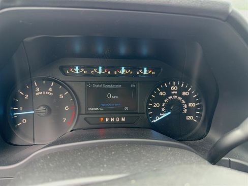 Used 2018 Ford F150 XL w/ Equipment Group 101A Mid AWD/4WD image 5