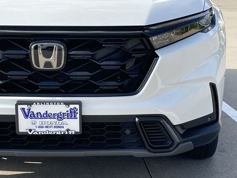 Used 2025 Honda CR-V Sport-L image 9