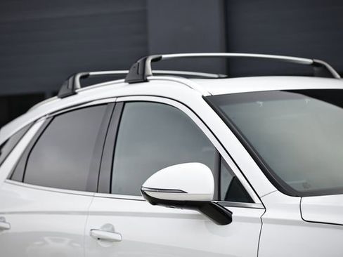 New 2026 Genesis GV70 2.5T Advanced image 3