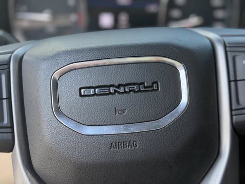 Used 2022 GMC Sierra 2500 Denali w/ Snow Plow Prep/Camper Package AWD/4WD image 17