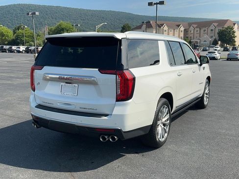 Used 2023 GMC Yukon XL Denali w/ Denali Reserve Package AWD/4WD image 7