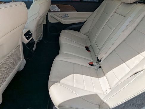 Used 2021 Mercedes-Benz GLE 350 image 18