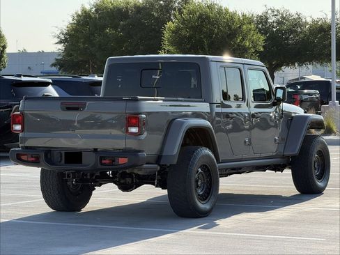 Used 2021 Jeep Gladiator Rubicon AWD/4WD image 3