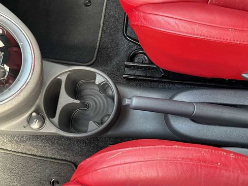 Used 2013 FIAT 500 Sport image 25