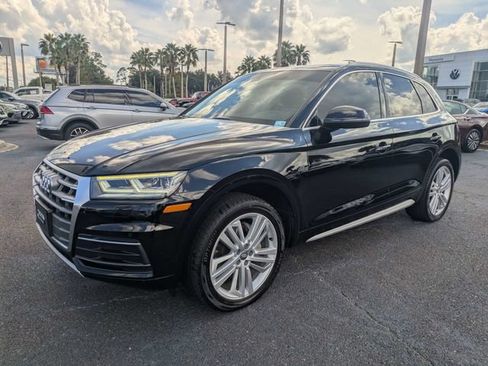 Used 2018 Audi Q5 2.0T Premium Plus w/ Premium Plus Package AWD/4WD image 7