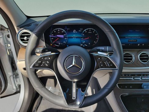 Used 2022 Mercedes-Benz E 350 4MATIC Sedan image 21