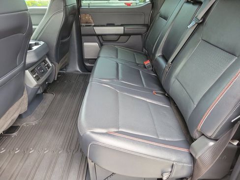 Used 2023 Ford F250 Lariat w/ Lariat Ultimate Package AWD/4WD image 14
