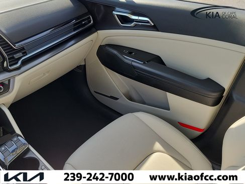 Certified 2024 Kia Sportage EX FWD image 18