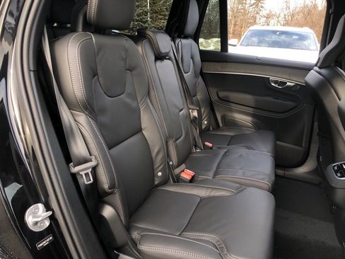 New 2026 Volvo XC90 B6 Ultra w/ Protection Package Premier image 36