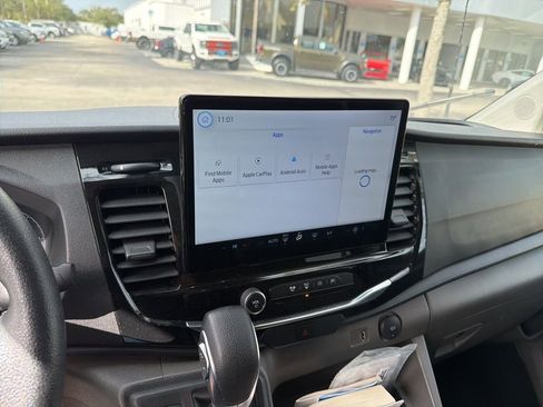 Used 2023 Ford Transit 350 XLT image 12