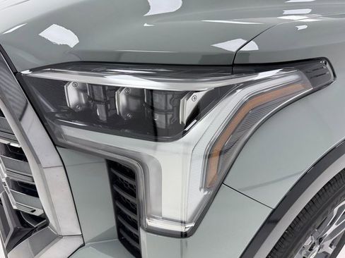 New 2026 Toyota Tundra Platinum image 6
