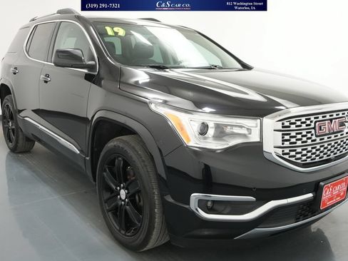 Used 2019 GMC Acadia Denali w/ Technology Package AWD/4WD image 1