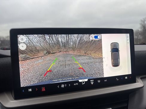 New 2026 Ford Explorer Active w/ Active Comfort Package image 29