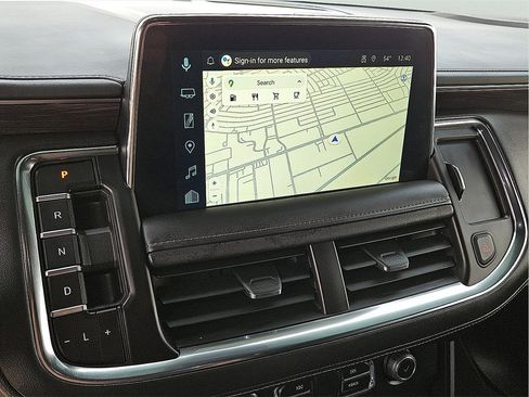 Used 2024 Chevrolet Tahoe LT image 16