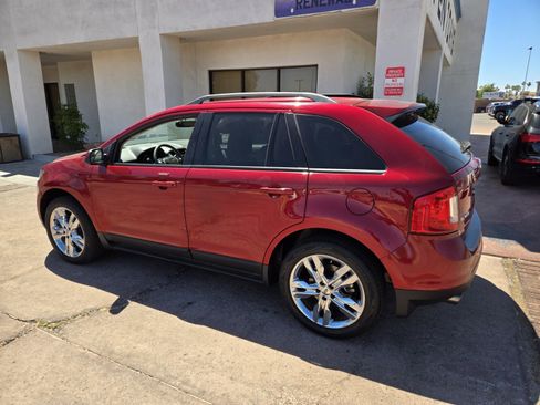 Used 2013 Ford Edge SEL FWD image 3