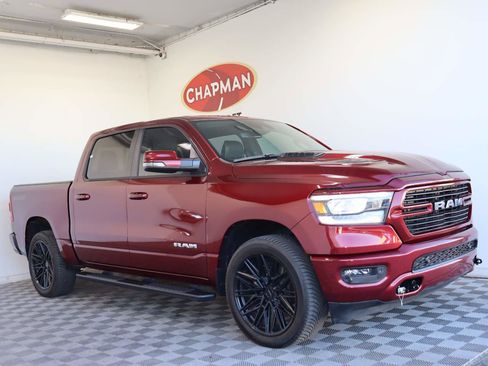 Used 2023 RAM 1500 Laramie AWD/4WD image 1
