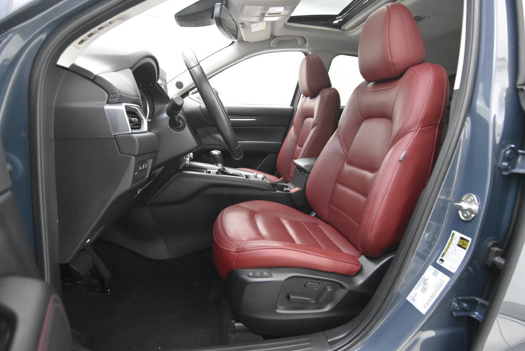 Certified 2025 MAZDA CX-5 Carbon Edition AWD/4WD image 25
